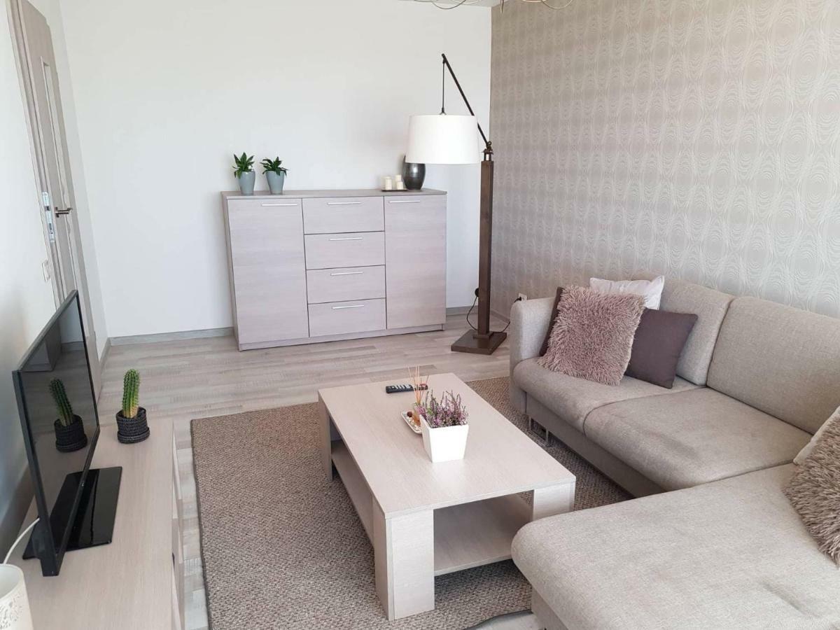 Apartamentai Centras Šiauliai Exterior foto